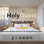 3Br Duplex With Stunning Outdoors By Holyguest